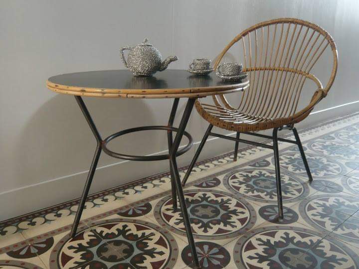 table et chaise rotin et métal