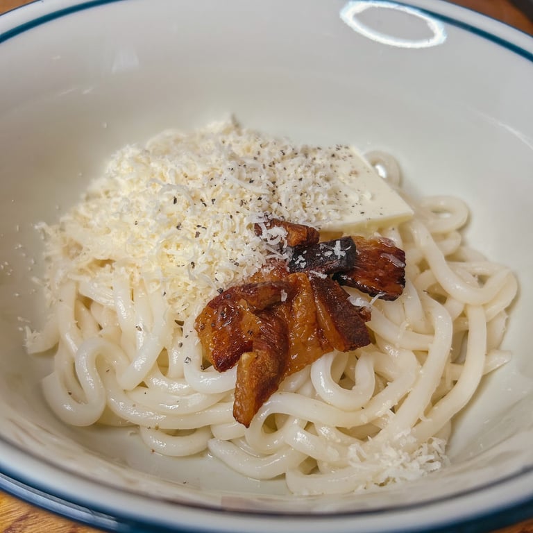 Carbonara udon menchirashi | © Cookingwiththehamster