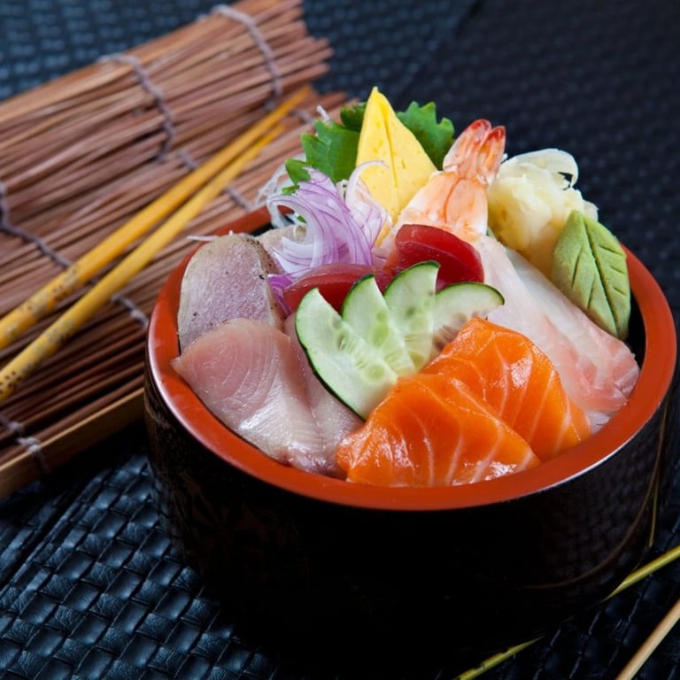 Chirashi | © Cookingwiththehamster