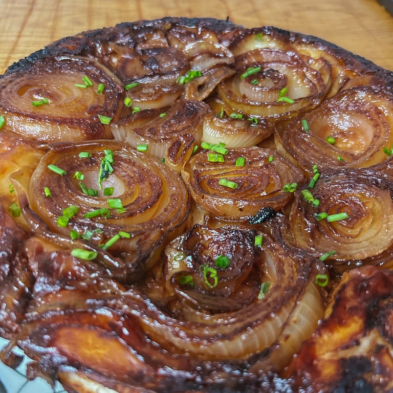 Tarte tatin cipolle e miso | © Cookingwiththehamster