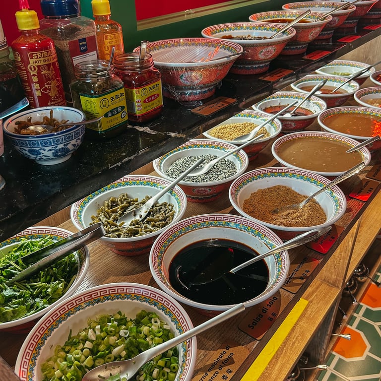Yuanzi Hotpot Porta Genova | © Cookingwiththehamster