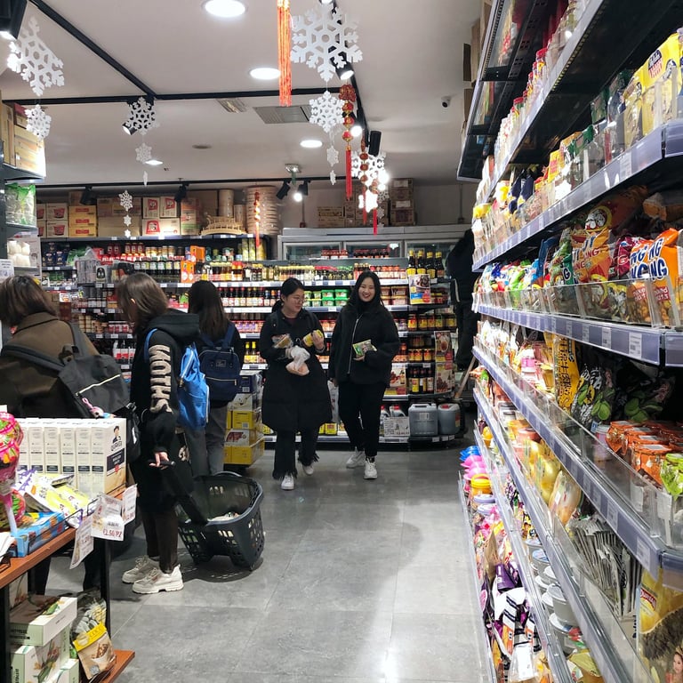 Tang Food Market | © Cookingwiththehamster
