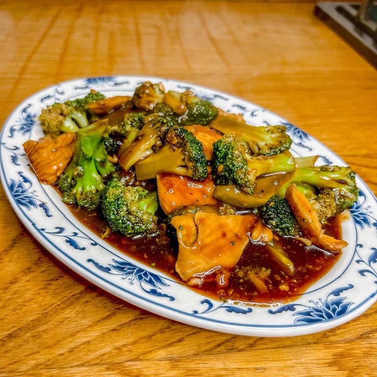 Pollo con broccoli cinese | © Cookingwiththehamster