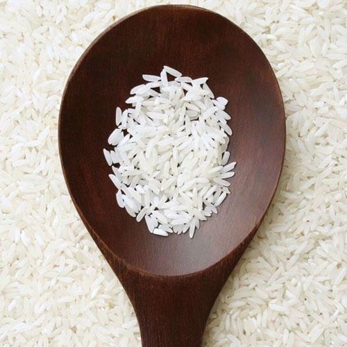 IRRI-6 white rice with 5% broken grains, economical and widely used