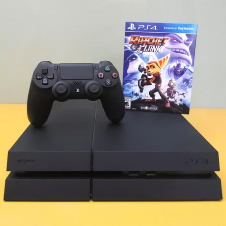 PlayStation 4 original revisado e barato disponível para compra online