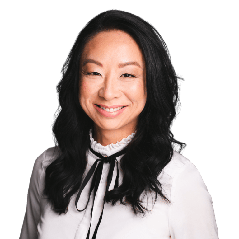 Elisa Choy, Level II QHHT Practitioner and former economist offering quantum healing and life coaching in Sydney.