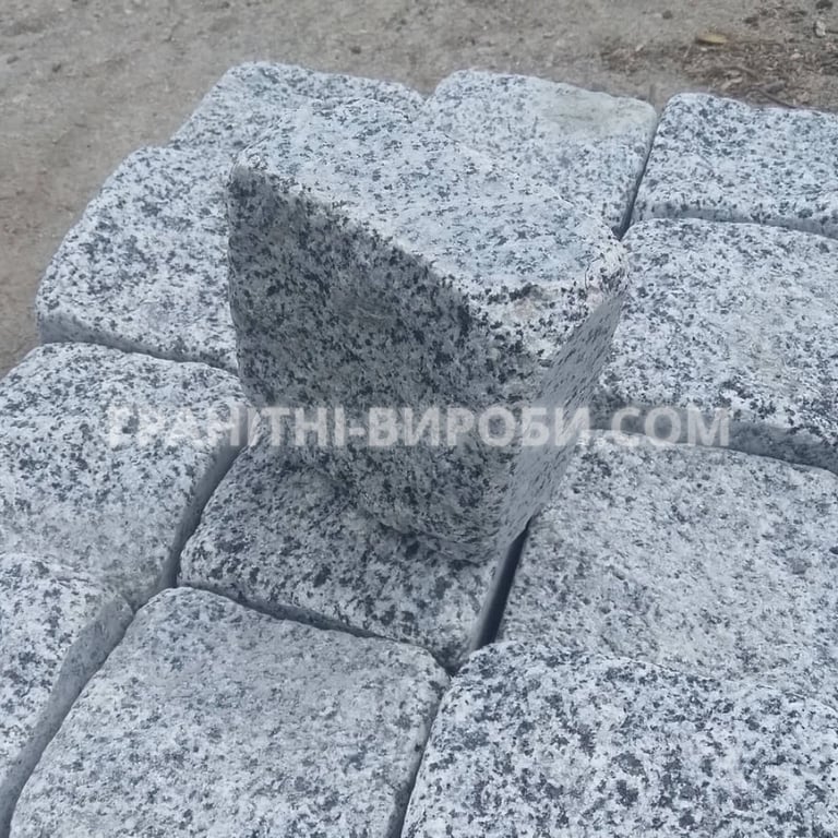 Галтована гранітна бруківка покостівка 10*10*5