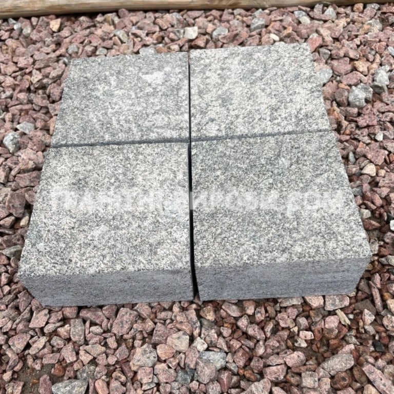 Пиляна гранітна бруківка Лабрадорит 10*10*5