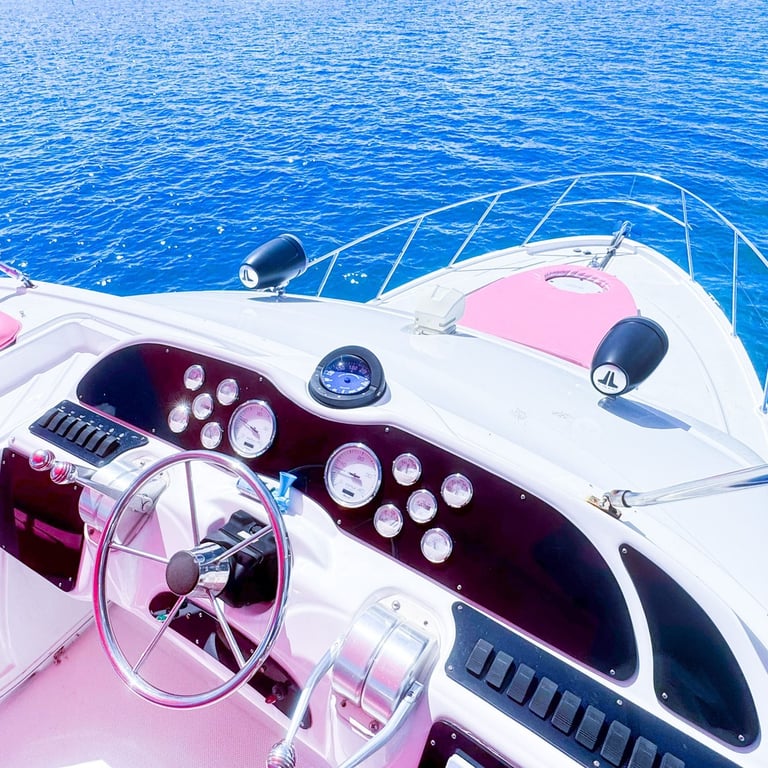 affordable pink yacht rental Miami Maxum 46FT with captain included and premium sound system