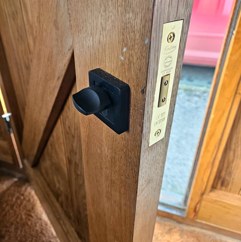 emergency locksmith services Exeter security advice Honiton