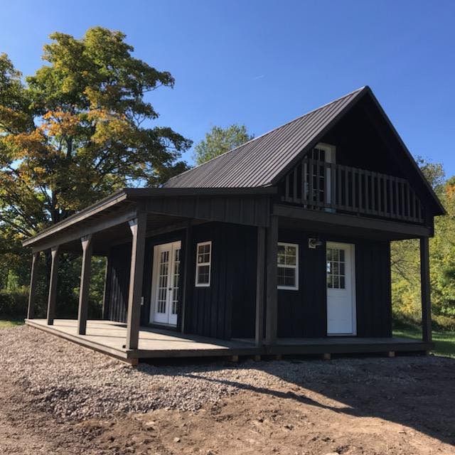 farmhouse cabin