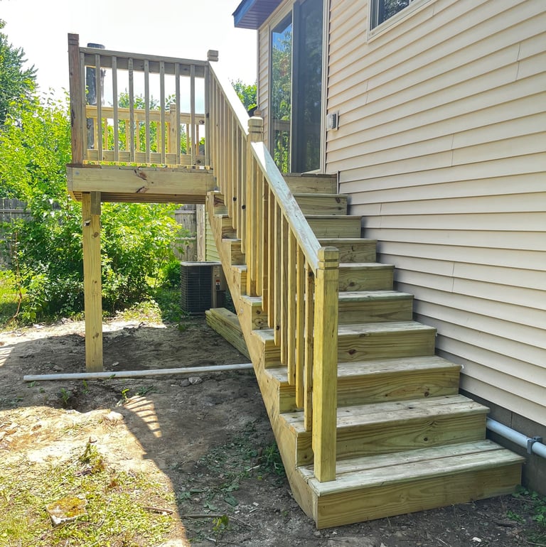 wood deck built in Lansing MI