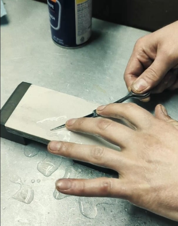 grooming shear sharpening