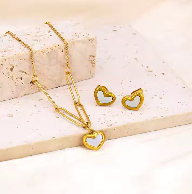 HEART NECKLACE & HEART EARRINGS
