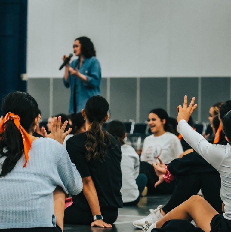 Rachel Leigh Caldwell leading a workshop