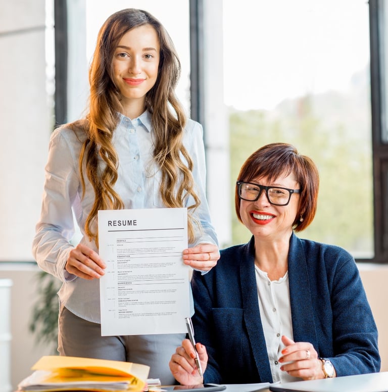 How to apply for a job in Canada from The United States?