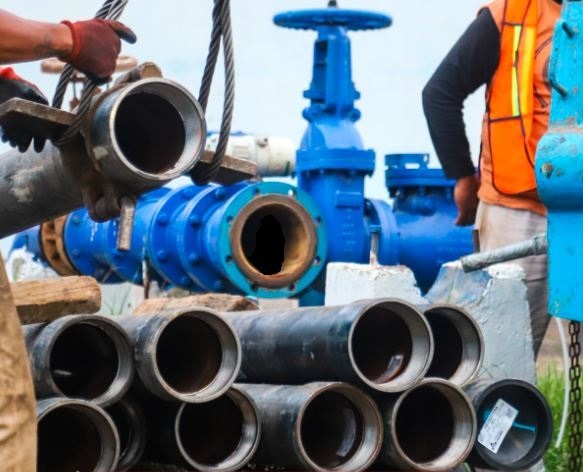tuberia para columna de bombeo de pozo profundo extraccion de agua maniobras de colocación