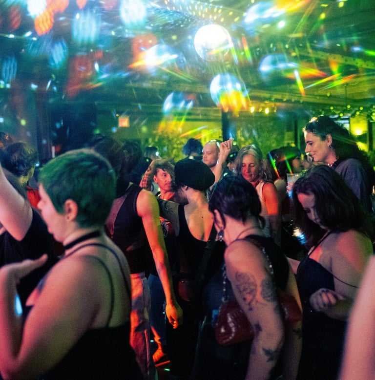 Photo by Alex Whinton (instagram: @alexwhinton)