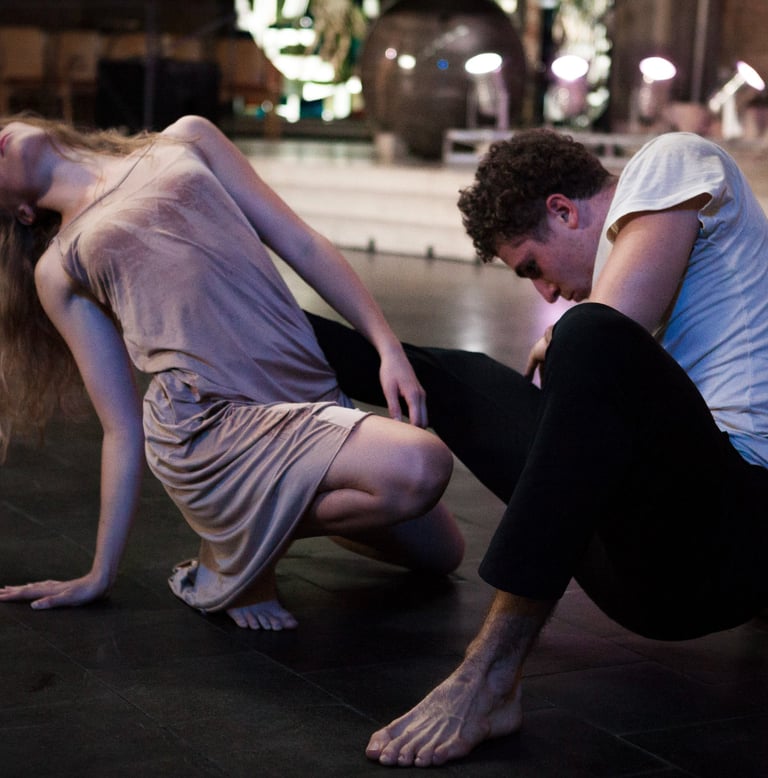 Johanna Spies dancing in Hamburg