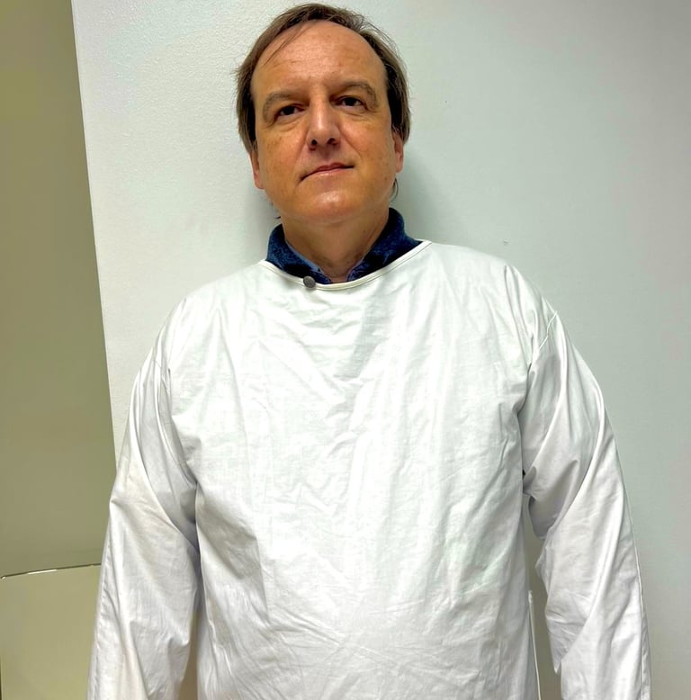 Dr. Mário Pereira, especialista em endodontia e ortodontia em Setúbal."