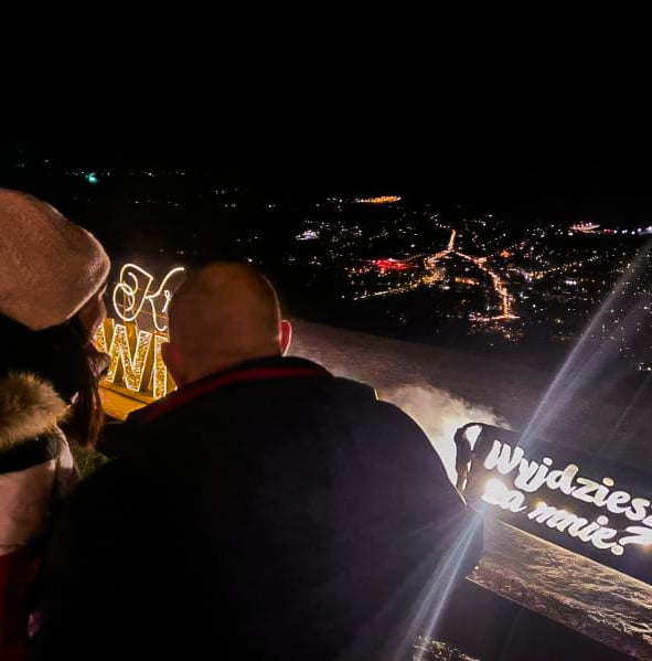 pomysł na zaręczyny w górach napis wyjdziesz za mnie zakopane gubałówka