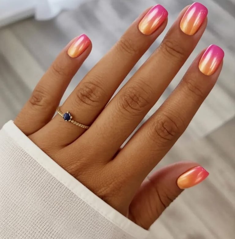 Coral and nude nails with white palm tree art