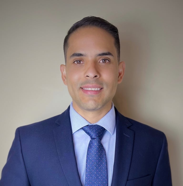 Alejandro Gonzalez is a Regulated Canadian Immigration Consultant (RCIC)