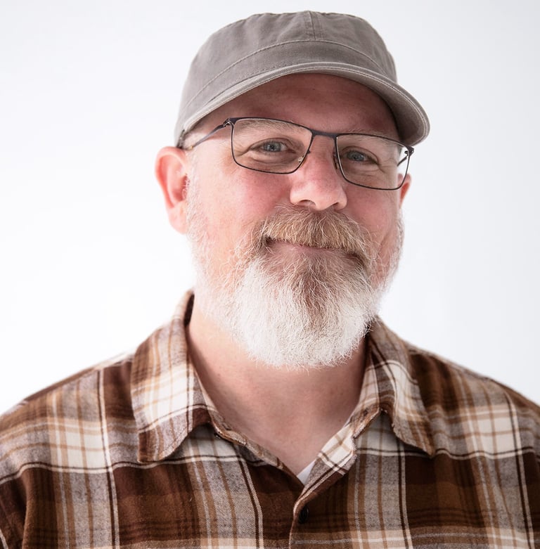 portrait of artist Ryan Dunlavey