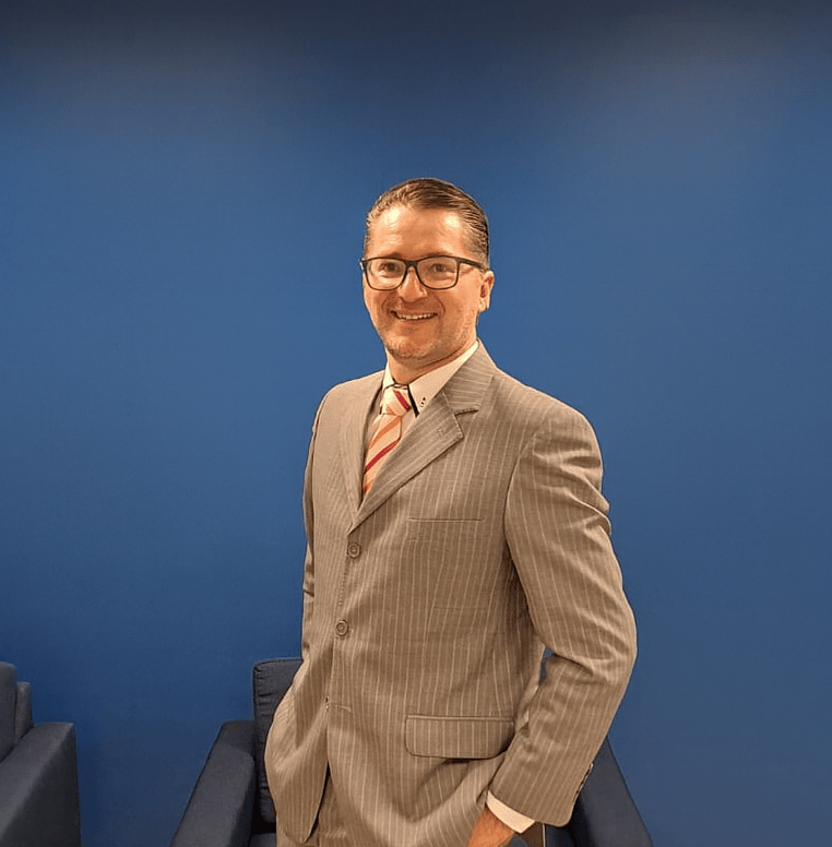 professor-silvio-marques-garcia