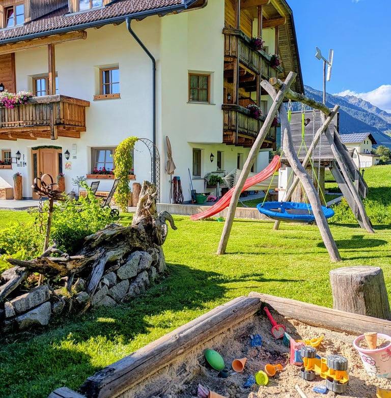 Kuhnehof auf einen Blick - Bauernhofurlaub für Paare und Familien