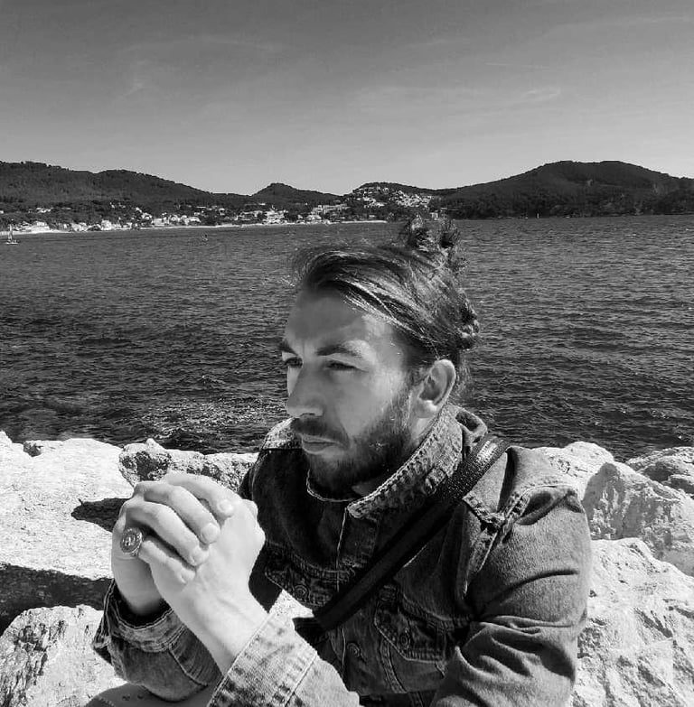 Thérapeute hypnose, sophrologie et soins énergétiques dans le Var