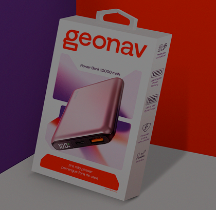 Embalagem Geonav em mockup e diversas embalagens.