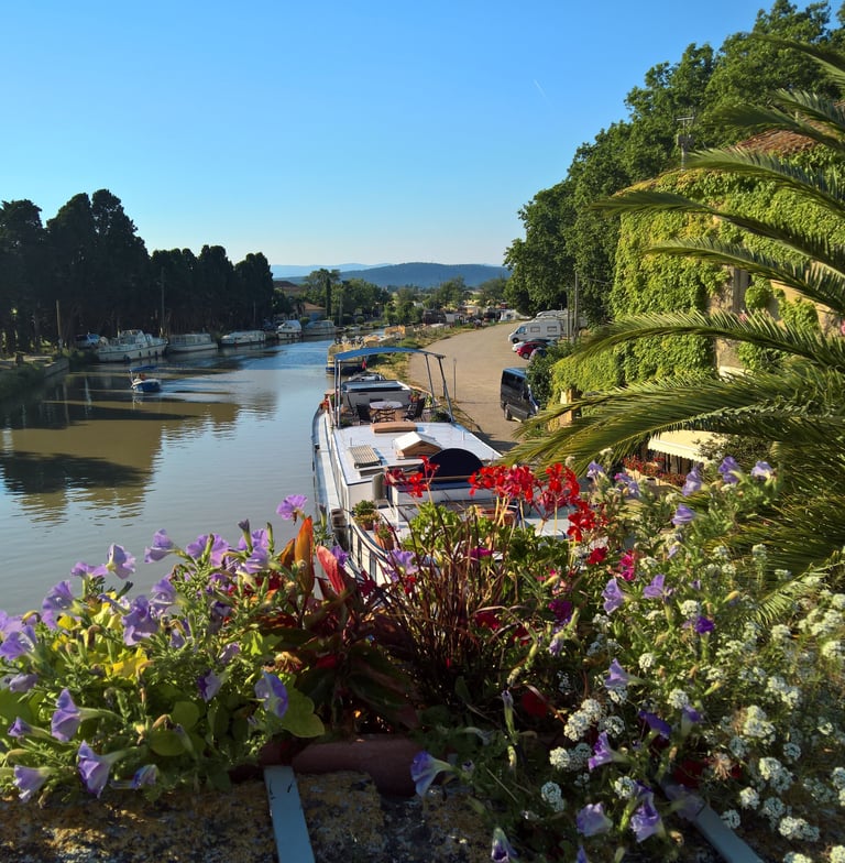 The Port Somail, a breath-taking location close to Domaine Des Lucques