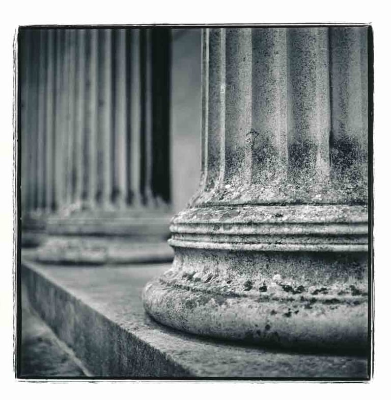 The plinth of the column in London. A silver-gelatine analogue print.