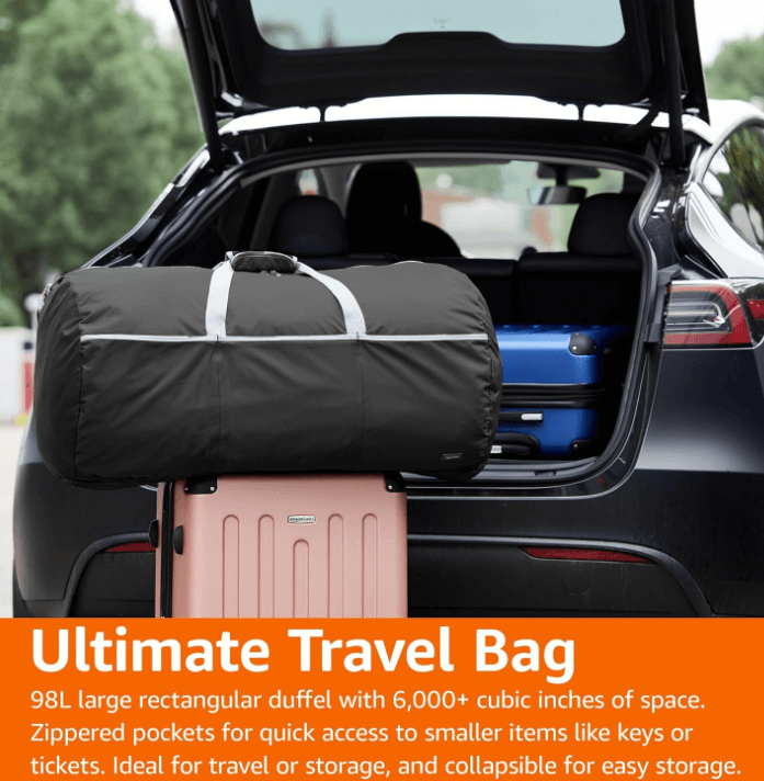 Large capacity duffle bags