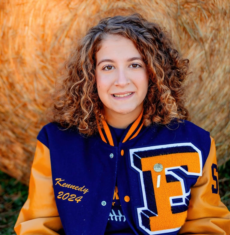 Hershey PA Senior Picture Photographer. Lancaster PA senior picture photographer. Manheim PA senior pictures