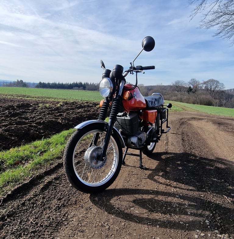 MZ ETZ von vorn