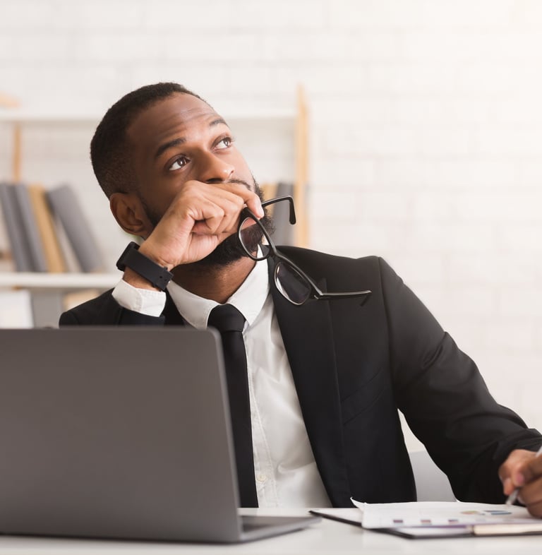 قسم الأسئلة الشائعة حول خدمات المحاسبة والتدقيق في الكويت.