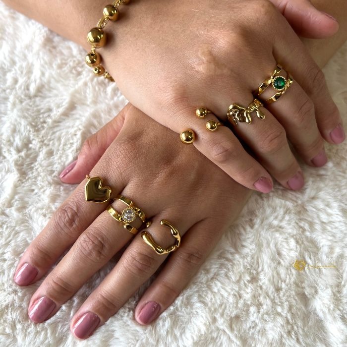 Bagues et bracelet dorés pour femme en acier inoxydable – Luanda Genève