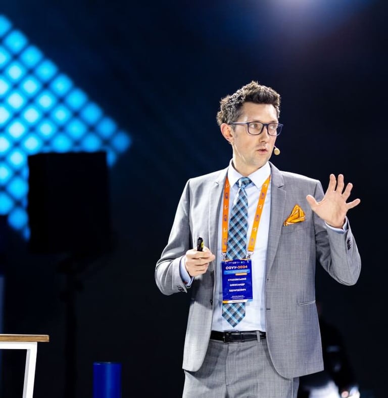 хірург-уролог, онкоуролог Олександр Стаховський, уролог, рак нирки, операції на нирці, лапароскопія