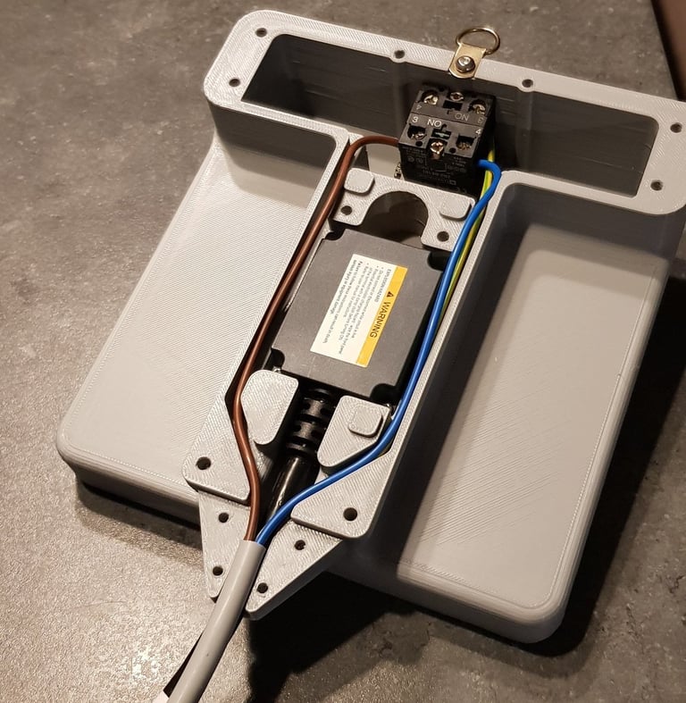 Boitier de commande support d'écran tactile sur mesure