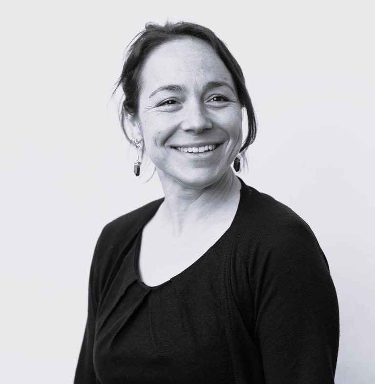 Natalie Chandra Saunders LicAc