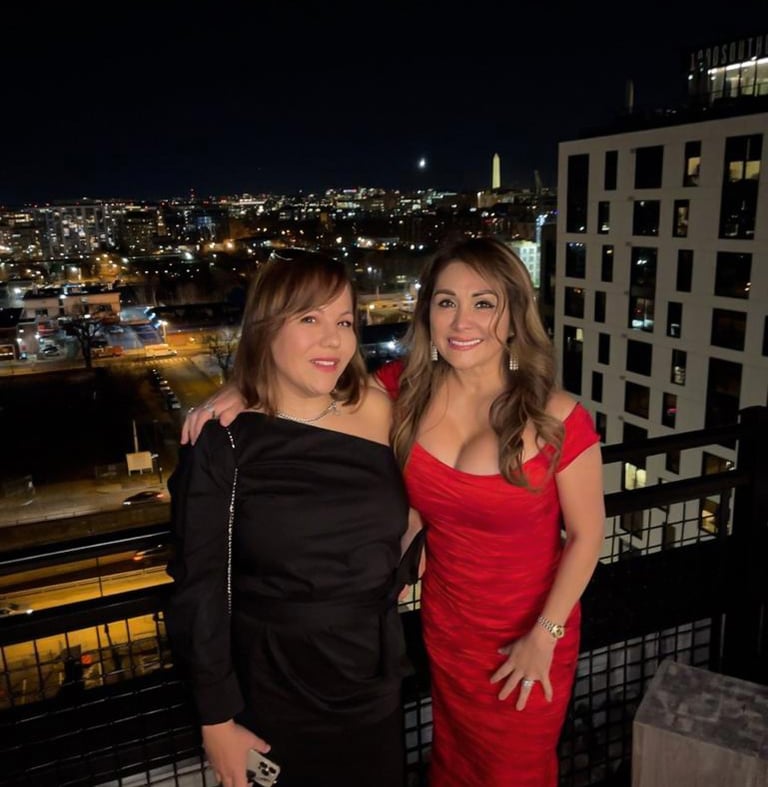 With Kenia Basilis - Tu Guia - Telemundo