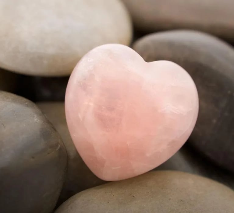 Cuarzos para el Amor en Pareja Cuarzos para el Amor de Pareja Cuarzo Rosa Amor