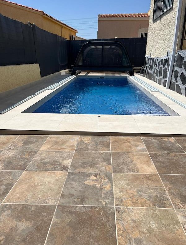 pool-buider-la-marina-saltwater-heating-and-solar-by-aurea-luxe-general-construction costa blanca