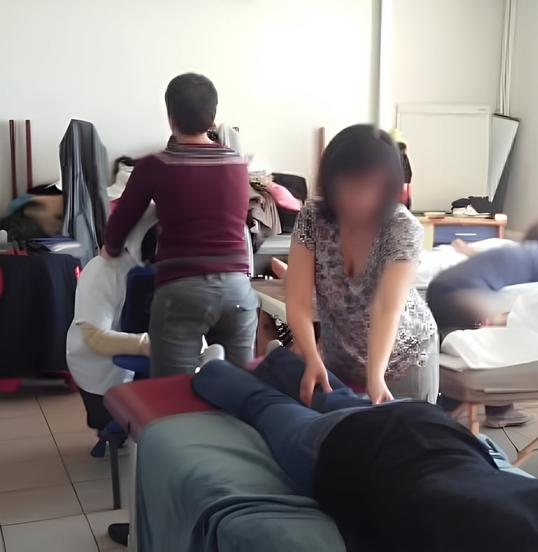 Les stagiares de l'Ecole IMAE donnent des séances de shiatsu en milieu hospitalier
