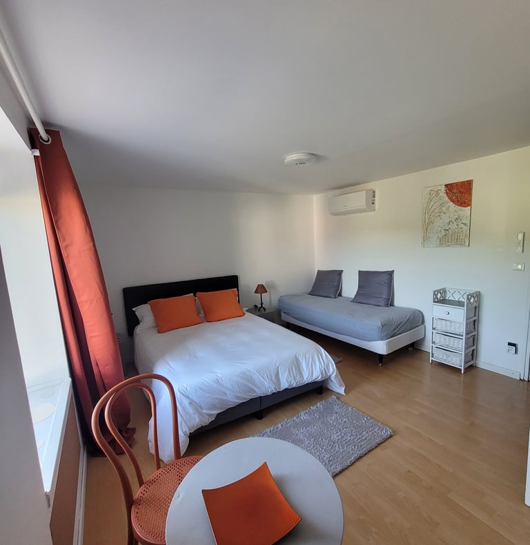 Chambre Isaac Lit Double 140x190 et lit simple