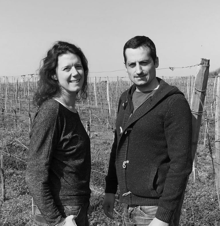 Catherine et Jérôme dans leur vigne