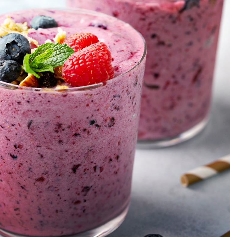 mixed berries smoothie