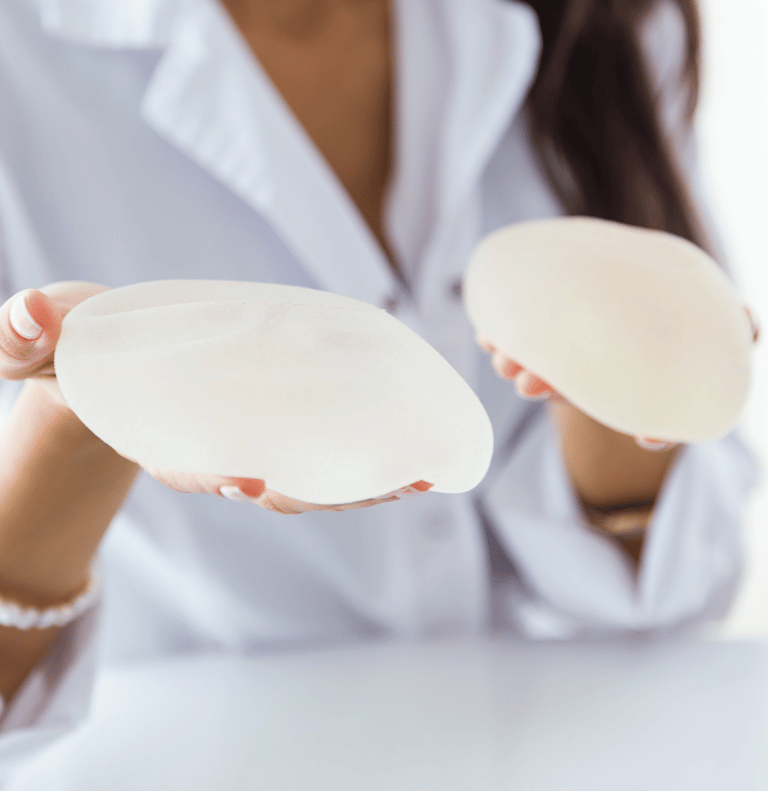 Büyütme mammoplastisi ile meme hacminin artırılması